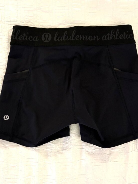 NWOT New Lululemon What The Sport Shorts Black Luxtreme Mid Rise 3" Size 4 - Picture 5 of 10
